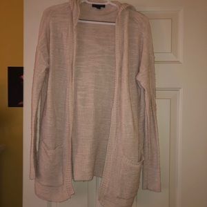 American Eagle Cream Cardigan